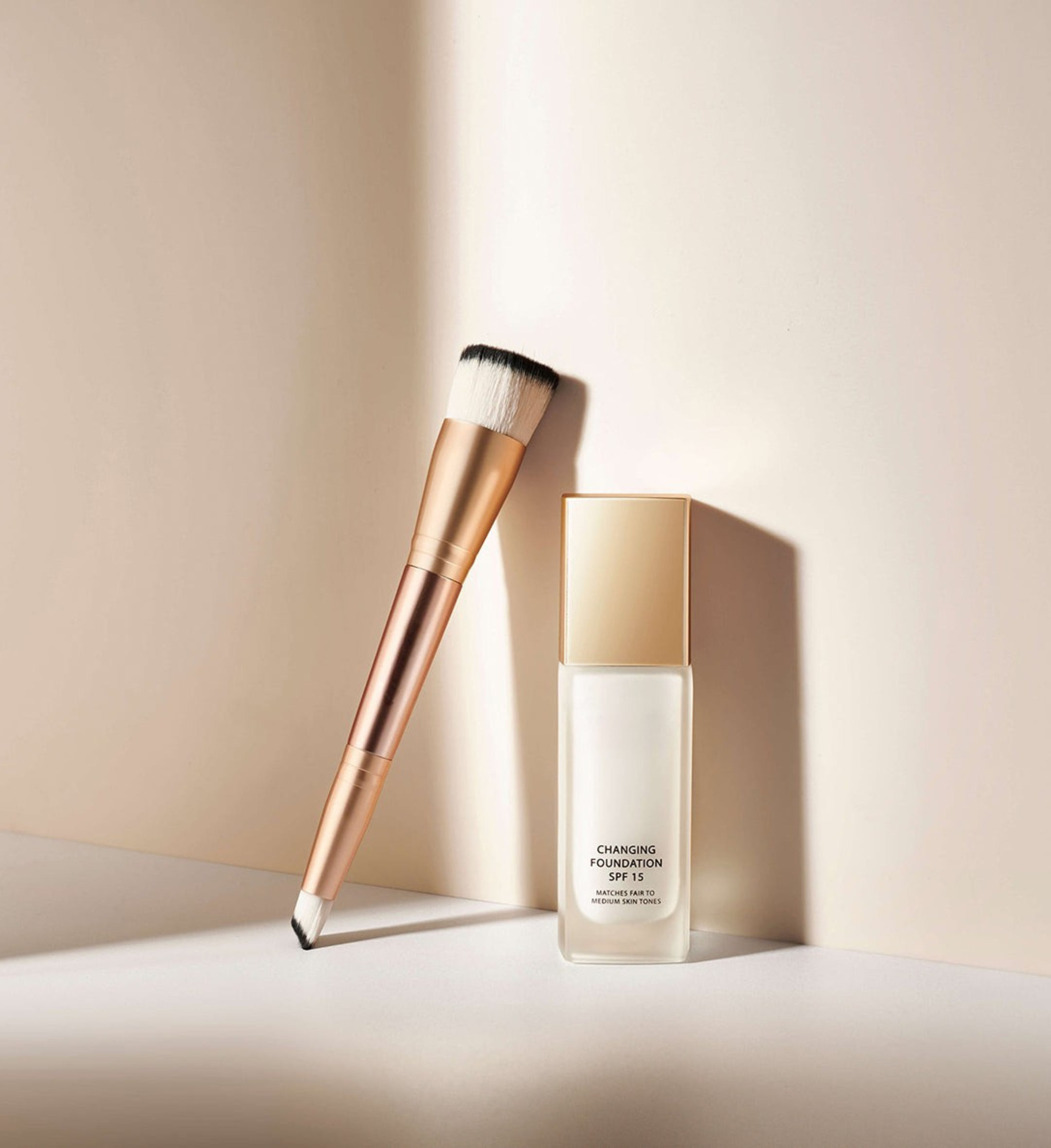 2-in-1 Build & Conceal Brush